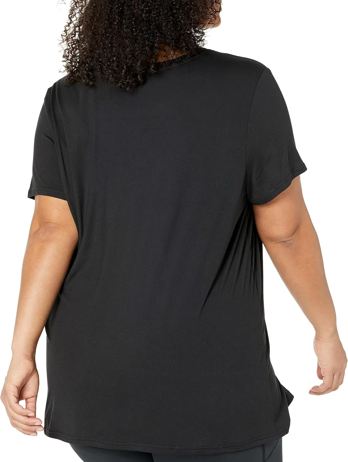 Amazon Essentials Women's Active Quick Dry Tech Stretch Short-Sleeve Crewneck T-Shirt (Available in Plus Size), Multipacks