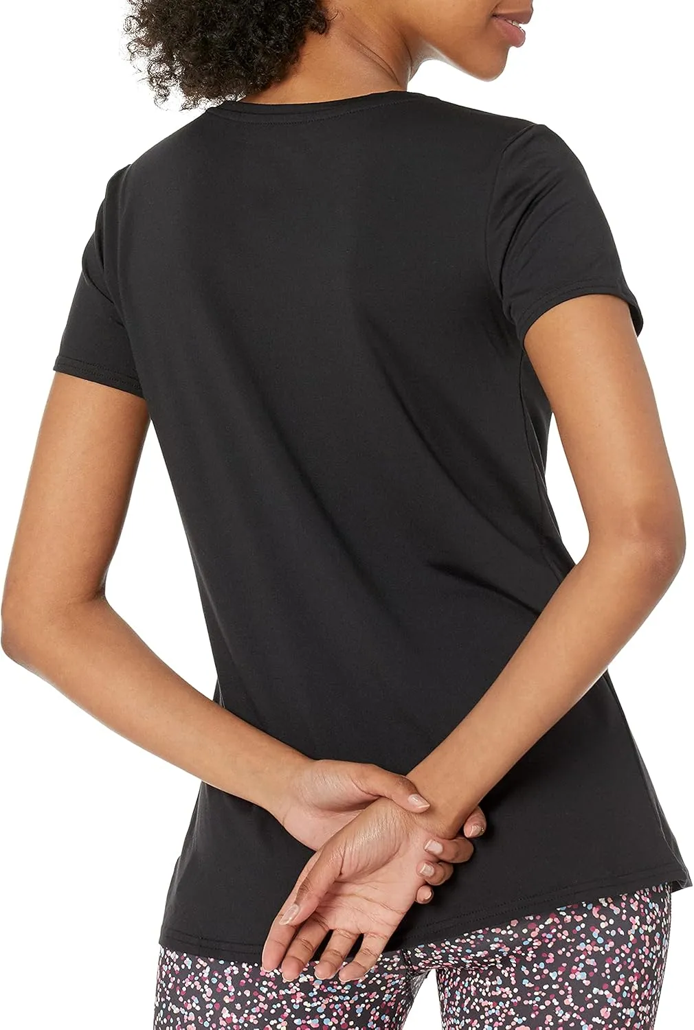 Amazon Essentials Women's Active Quick Dry Tech Stretch Short-Sleeve Crewneck T-Shirt (Available in Plus Size), Multipacks