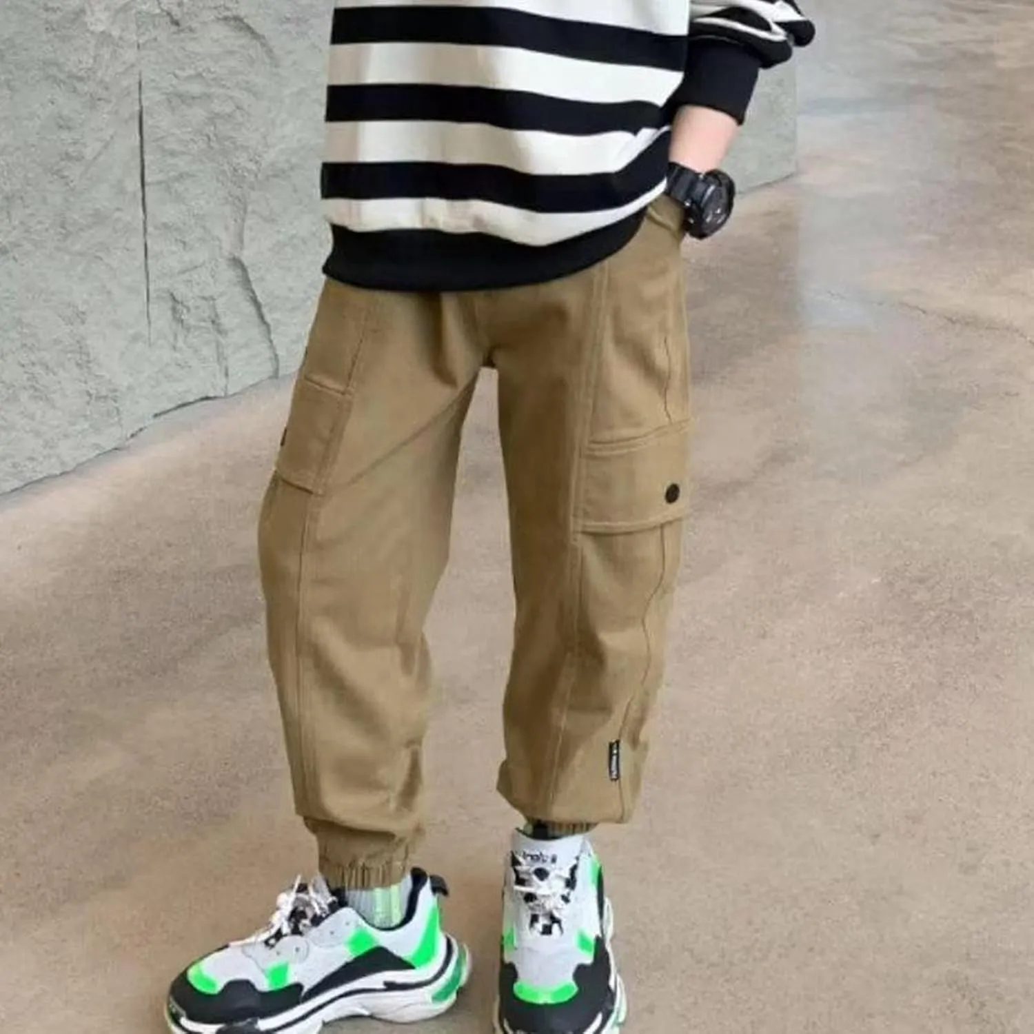 Boys Cargo Joggers Pants Kids' Stretch Casual Cargo Pants Elastic Waist Casual Jogging Trousers Bottom for Kids 3-16 Years