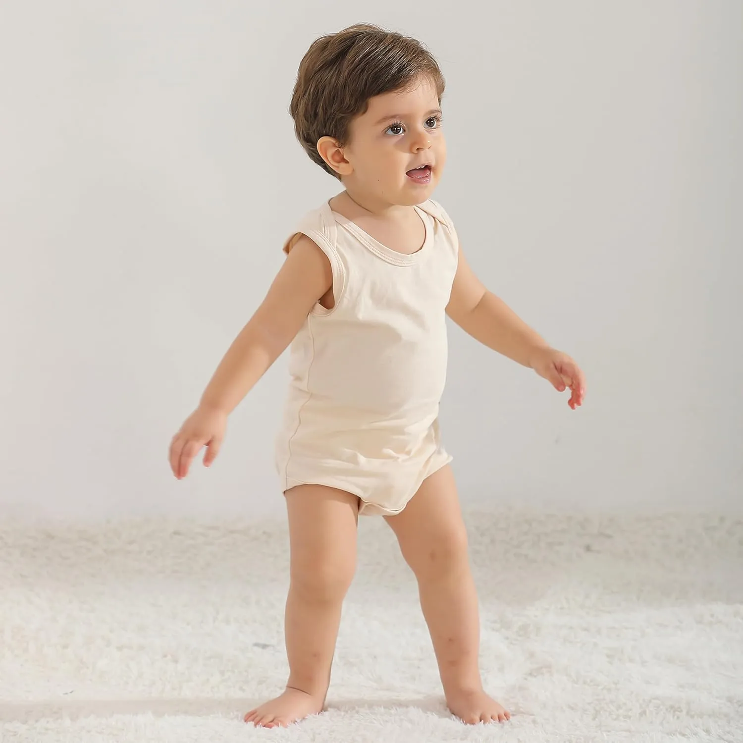 Newborn Unisex-Baby Boy Girl 3-Pack Sleeveless Bodysuits Cotton Soft Unisex Rompers 0-18 Months