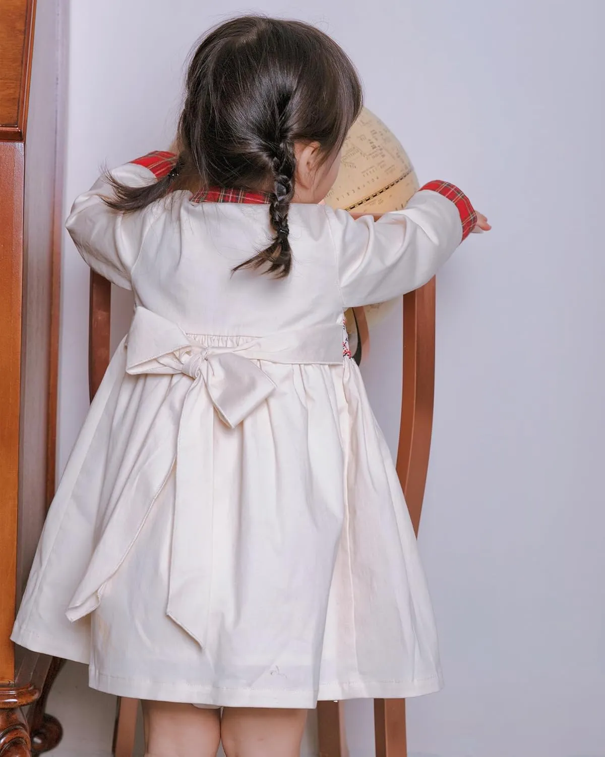 Toddler Smocked Dress Baby Girls' Clothing Long Sleeve Fall Dresses Family Matching Easter Clothes for Birthday Holiday