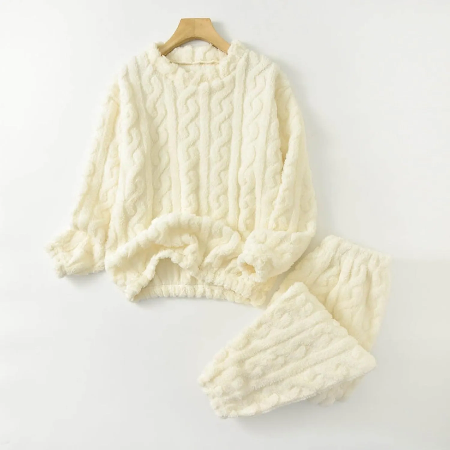 Uillui Fuzzy Pajamas for Women Set Winter Warm Fluffy Loungewear Soft Fleece Pjs 2 Piece Ladies Plush Sleepwear Lounge Sets