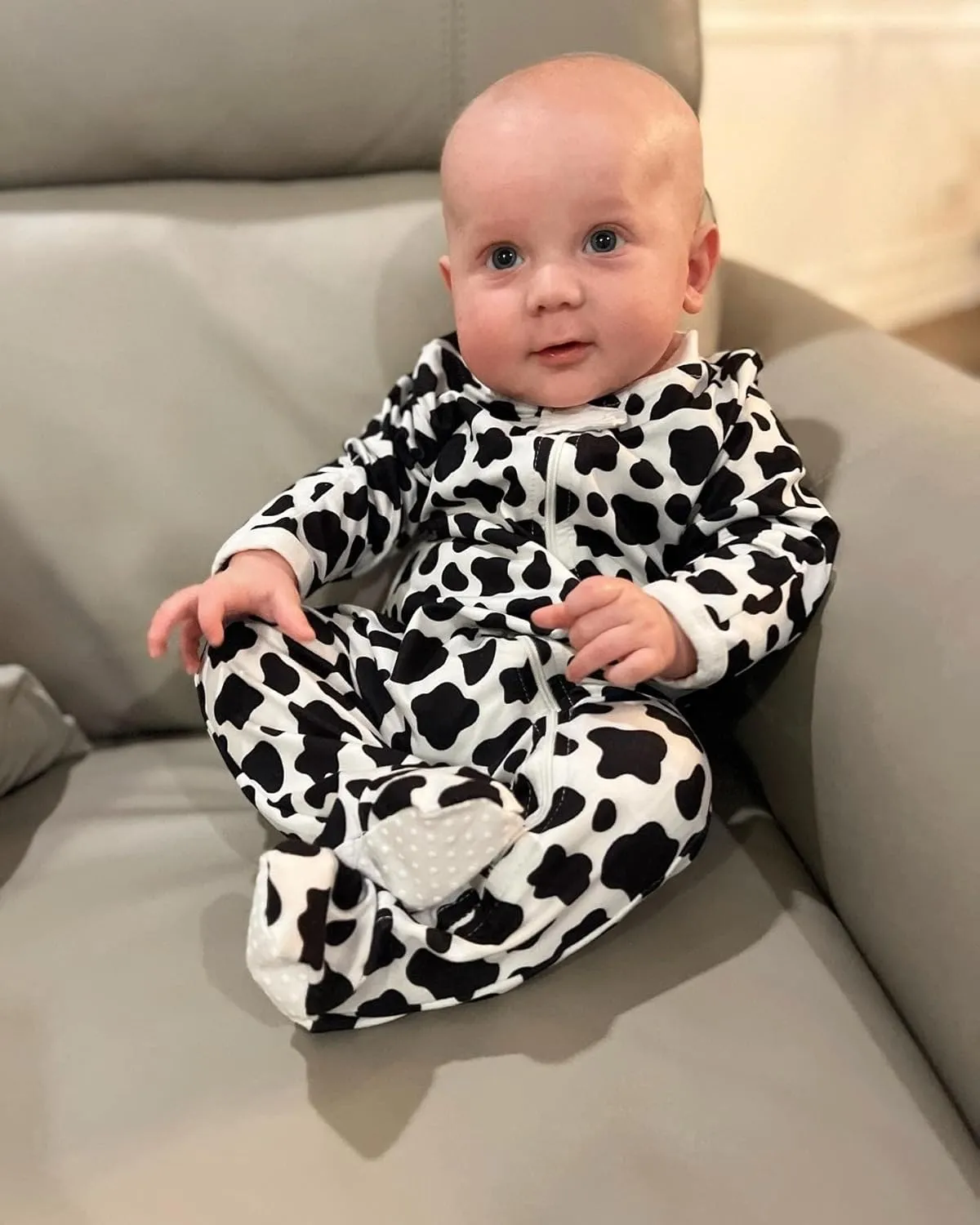 UNIFACO Baby Girls Boys Footed Pajamas One-Piece Sleeper Snug Fit Sleep and Play Zip Front Footie Romper 0-12 Month