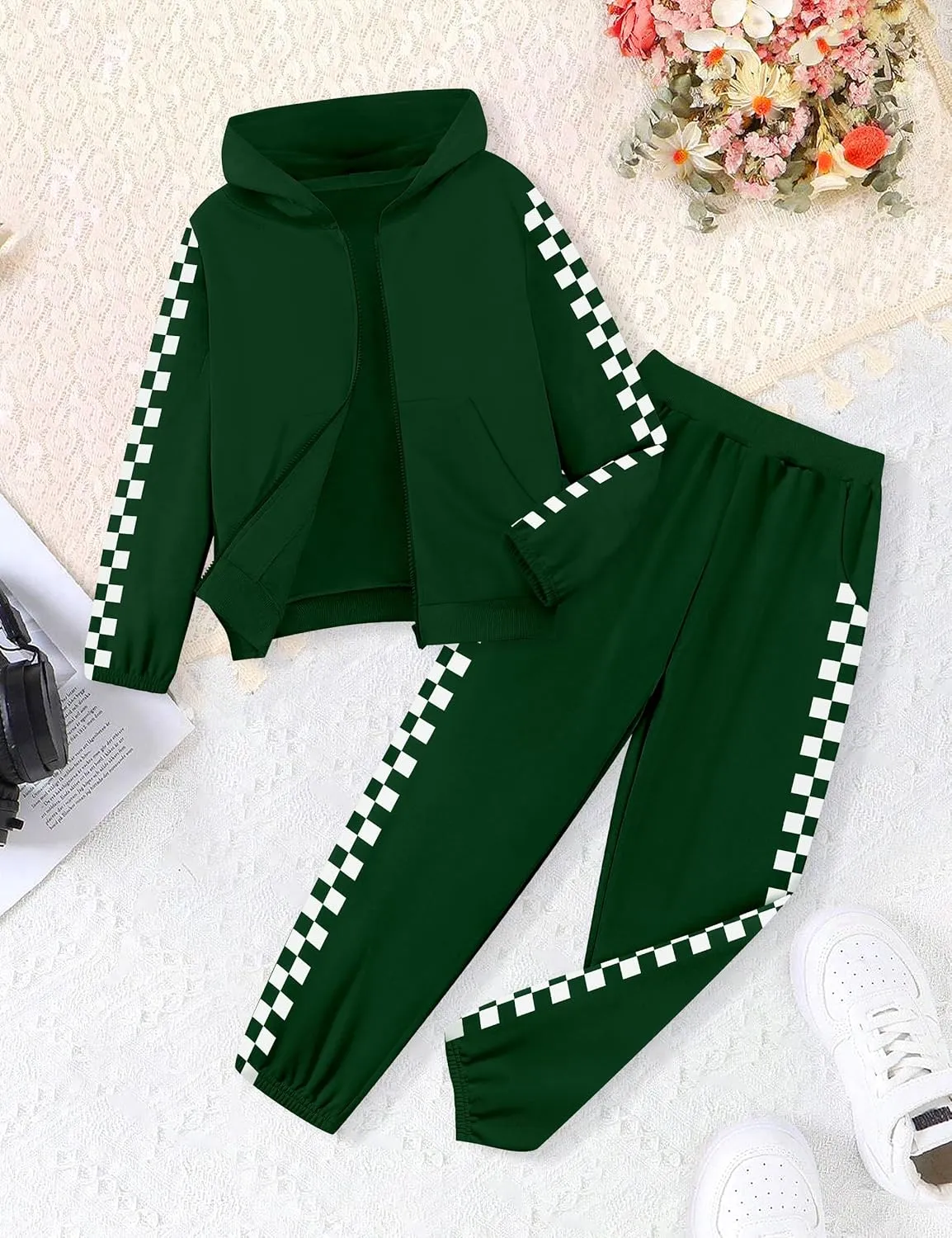 Unisex Boys Girls Clothes Plaid 2 Piece Outfits Athletic Tracksuit Hooded Sweatshirt and Sweatpants Kids Sweatsuits
